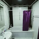 возле пляжа ланжерон Apartman *